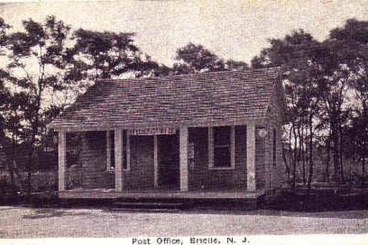 Second Brielle Post Office, on Green Avenue. Now Office of a General Contractor